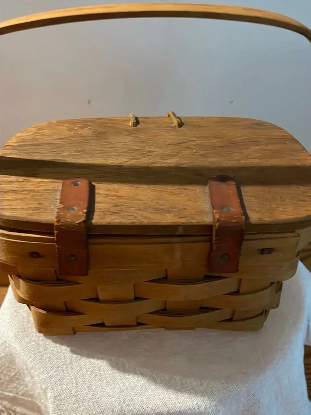 Vintage Longaberger Hinged Lid Handled Purse Basket